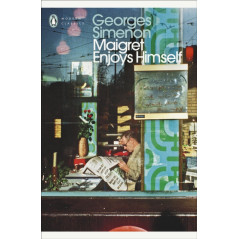 Maigret Enjoys Himself : Inspector Maigret